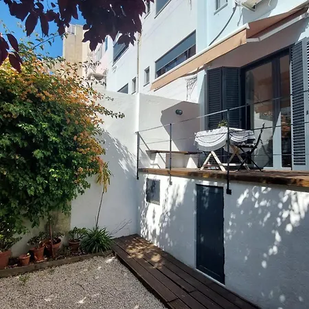 With Private Garden - Location Apartamento *